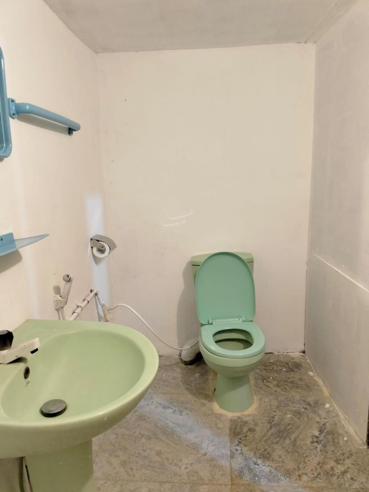 Costels Arugambay Hostel Vịnh Arugam Phòng bức ảnh